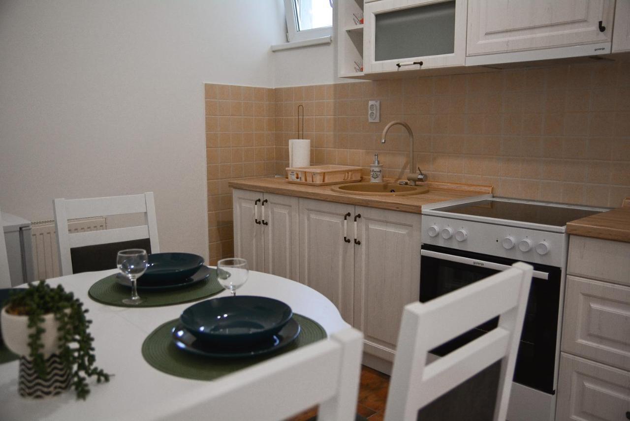 Crown Apartment 2 Subotica Extérieur photo