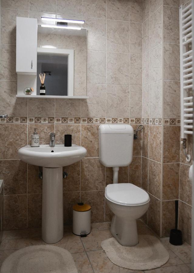 Crown Apartment 2 Subotica Extérieur photo